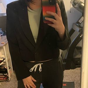 EXPRESS black cropped blazer